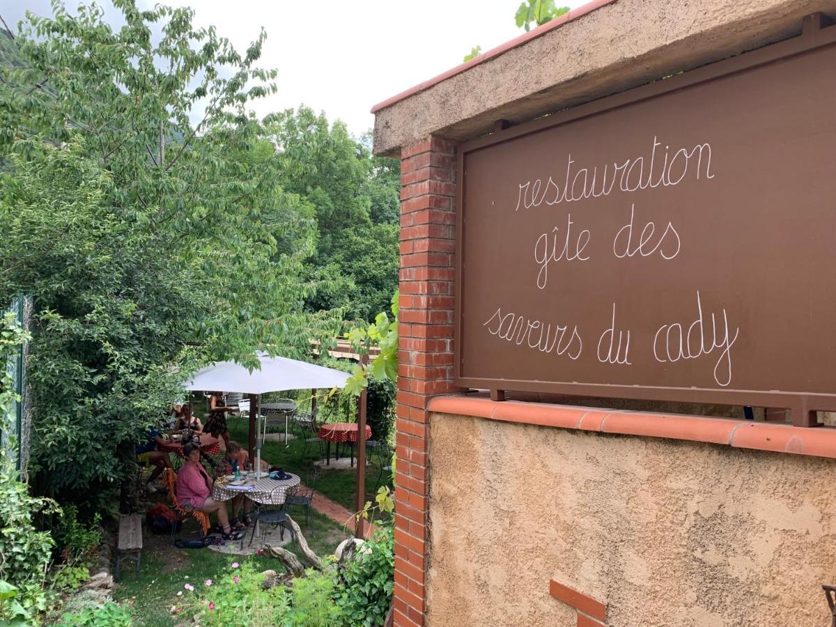 Gite Du Cady Casteil Екстериор снимка